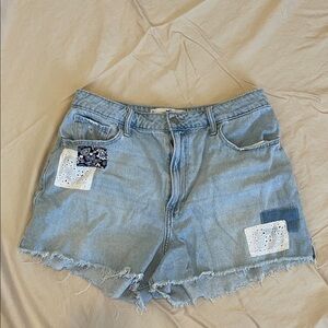 Hollister Curvy Mom Short